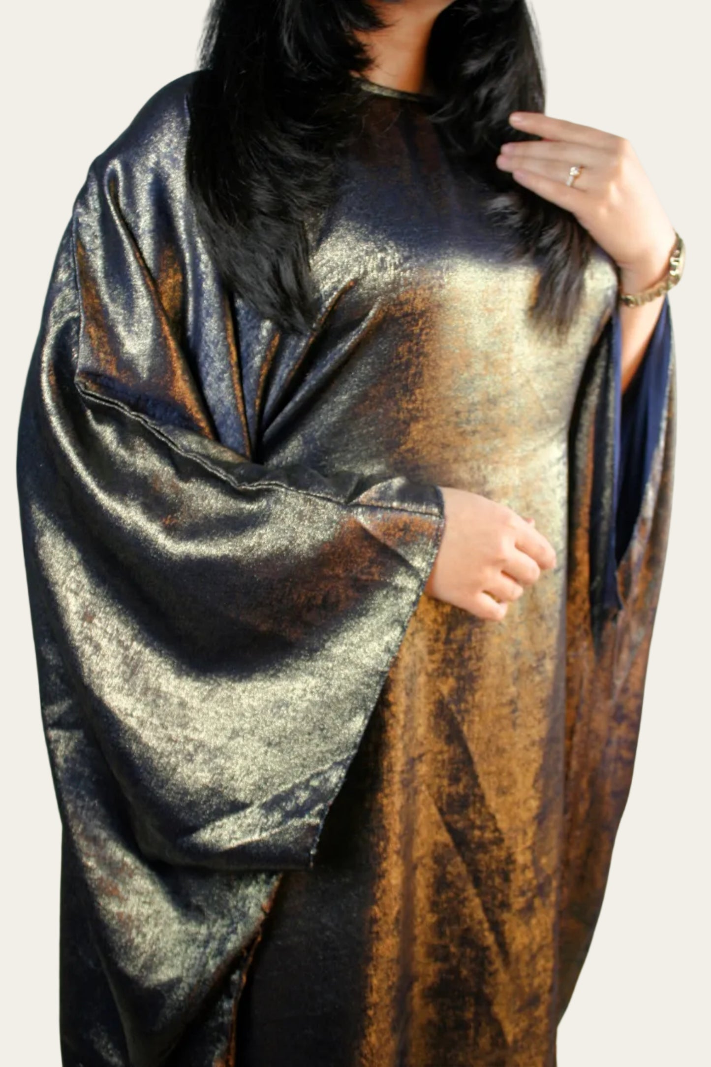 Gilded Radiance Kaftan Dos
